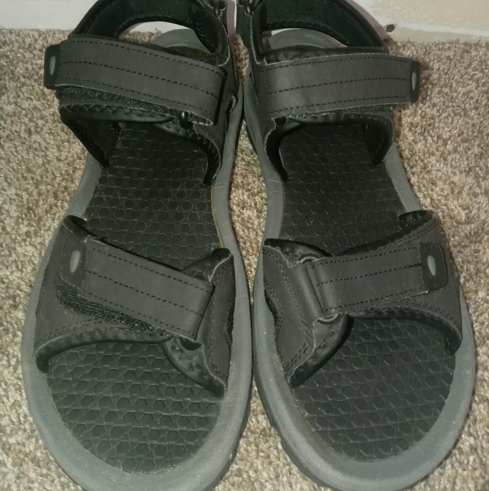 Khombu Black Sandals size 12